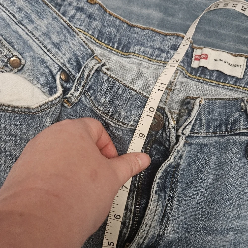 Mens Wrangler Slim Straight Blue Jeans!